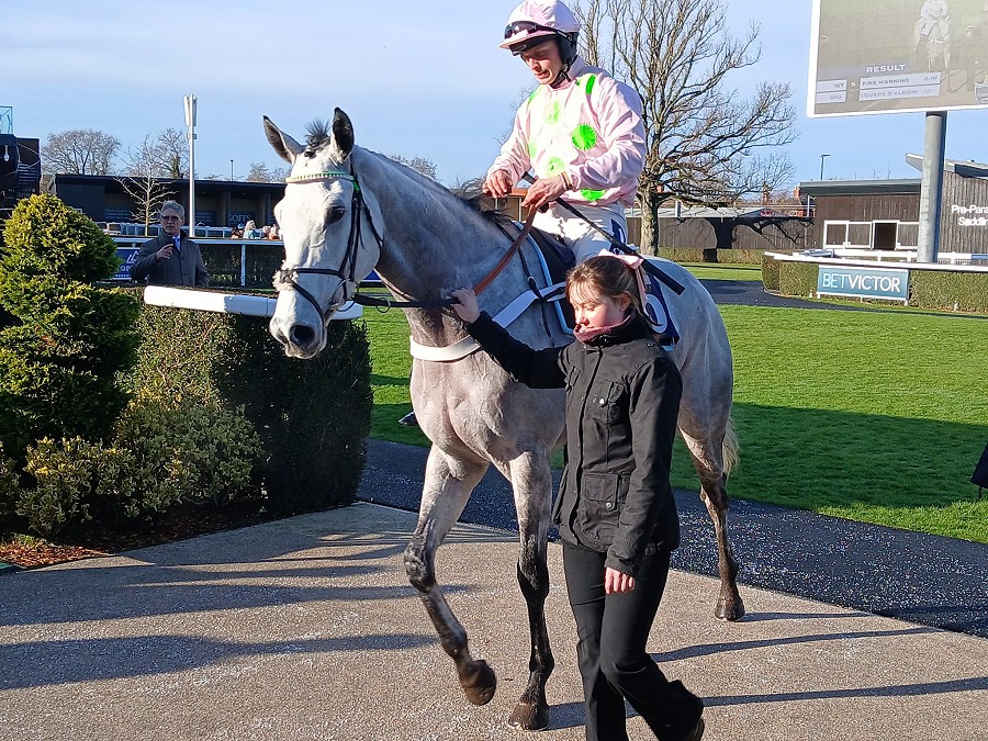 More exciting youngsters & the stud opens its doors!